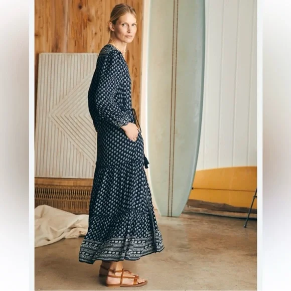 Faherty | Orinda Short Sleeve Maxi Dress in Lotus Floral Print - XXS - Picture 2 of 10